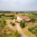 Casale con oliveto nel Monferrato